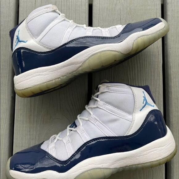 Jordan 11 space jam concord navy not Jordan 1 or Nike dunk - Picture 1 of 4